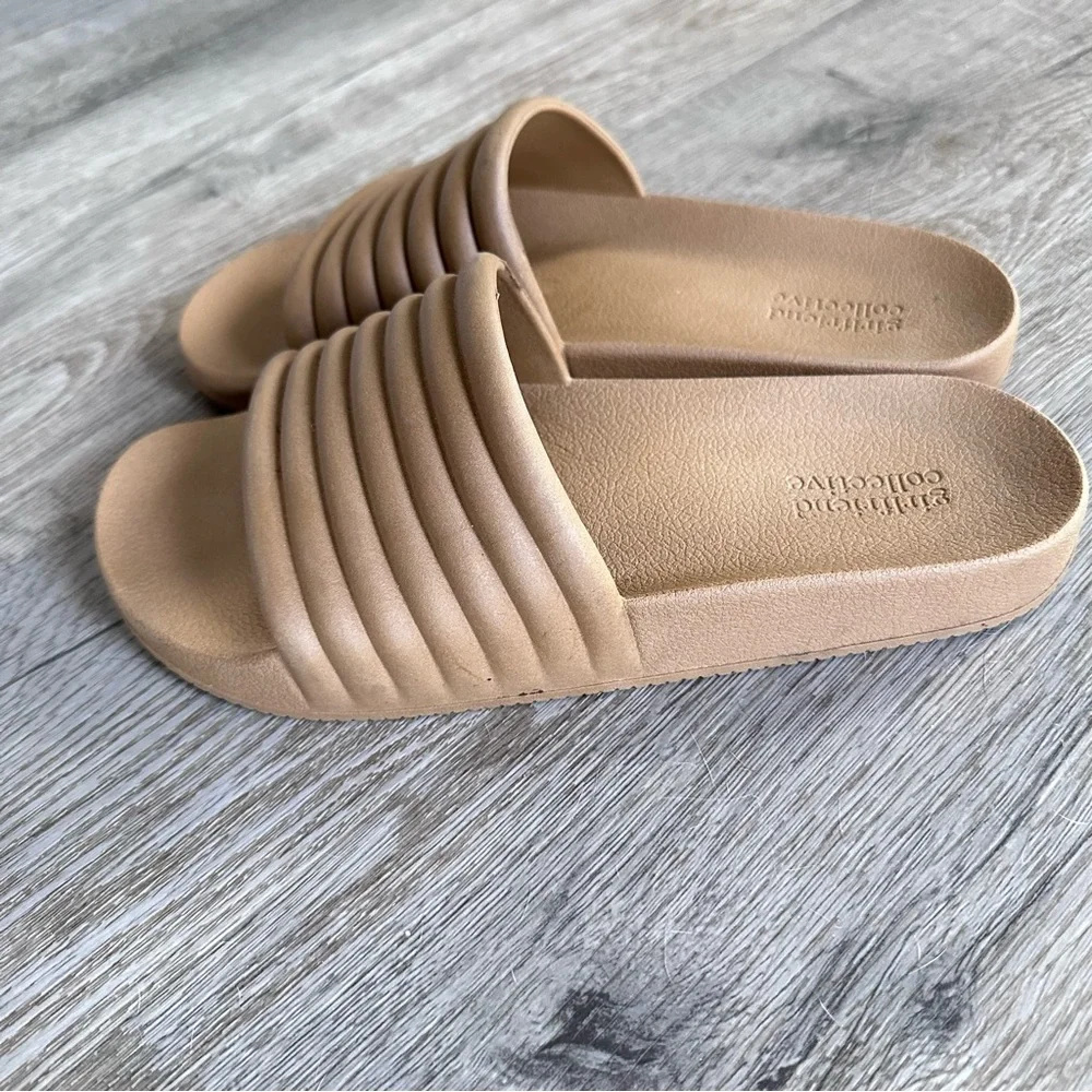 Girlfriend Collective Reslide slide sandals size 10
